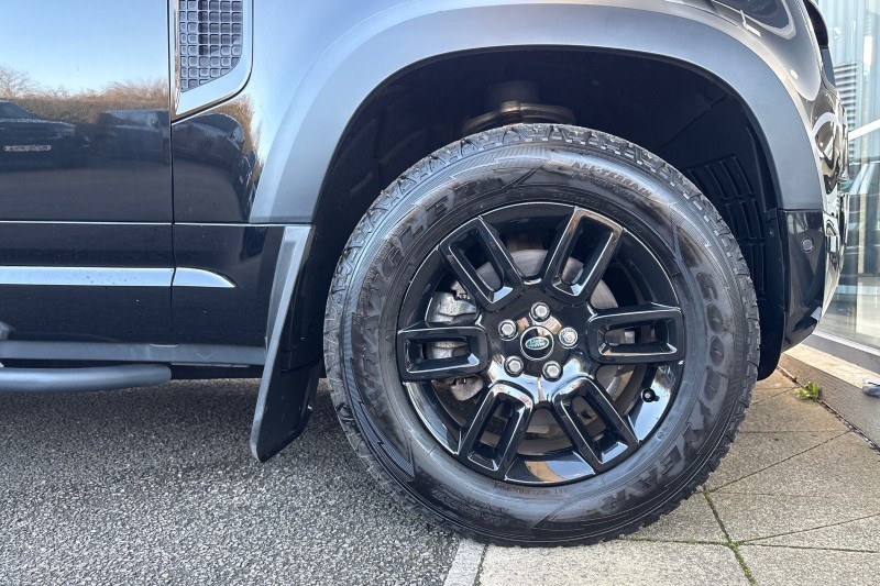 2021 (71) LAND ROVER DEFENDER 3.0 D250 X-Dynamic SE 110 5dr Auto 4852929