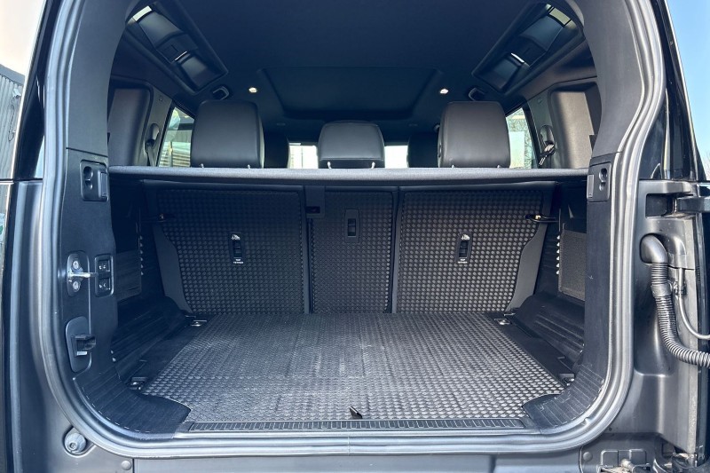 2021 (71) LAND ROVER DEFENDER 3.0 D250 X-Dynamic SE 110 5dr Auto 4852931