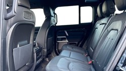 2021 (71) LAND ROVER DEFENDER 3.0 D250 X-Dynamic SE 110 5dr Auto 4852925