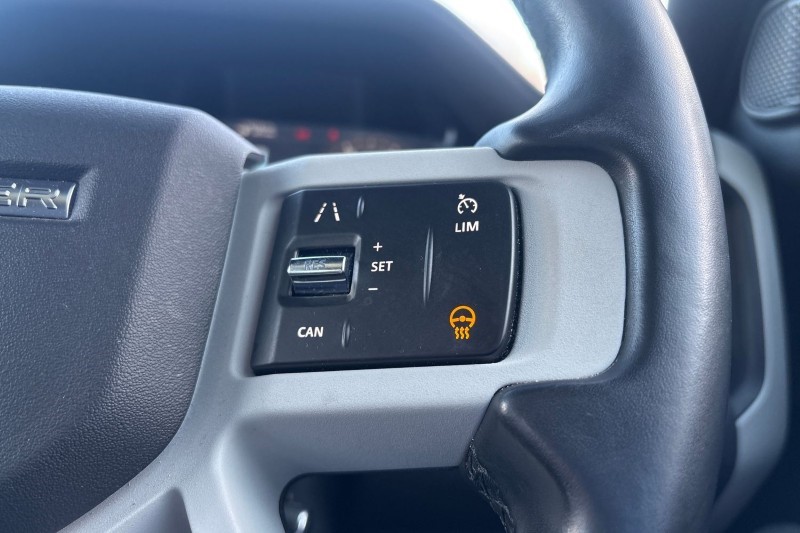 2021 (71) LAND ROVER DEFENDER 3.0 D250 X-Dynamic SE 110 5dr Auto 4852949