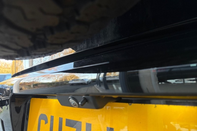 2021 (71) LAND ROVER DEFENDER 3.0 D250 X-Dynamic SE 110 5dr Auto 4852966