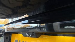 2021 (71) LAND ROVER DEFENDER 3.0 D250 X-Dynamic SE 110 5dr Auto 4852966