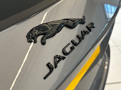 2023 (23) JAGUAR E-PACE 2.0 D200 R-Dynamic Black 5dr Auto
