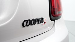  MINI HATCHBACK 2.0 Cooper S Exclusive Premium Plus 5dr Auto 2857859