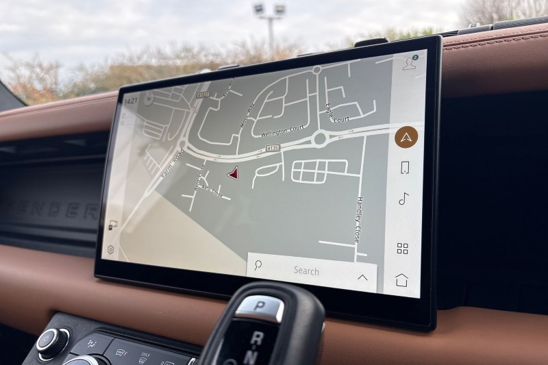 2024 (24) LAND ROVER DEFENDER 3.0 D300 X 130 5dr Auto [8 Seat] 4871531