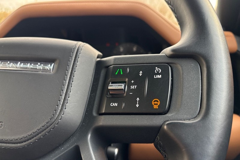 2024 (24) LAND ROVER DEFENDER 3.0 D300 X 130 5dr Auto [8 Seat] 4871527