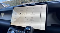 2025 (75) LAND ROVER DEFENDER 3.0 D350 X-Dynamic HSE 130 5dr Auto 4894566