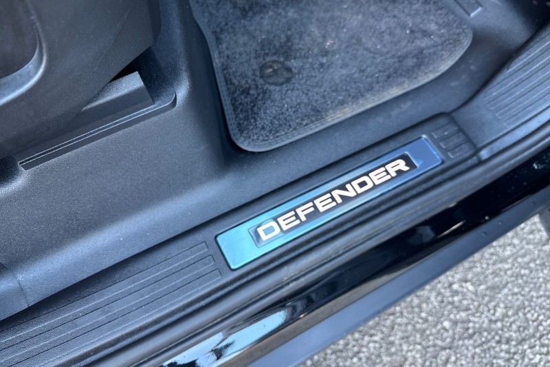 2025 (75) LAND ROVER DEFENDER 3.0 D350 X-Dynamic HSE 130 5dr Auto 4894574