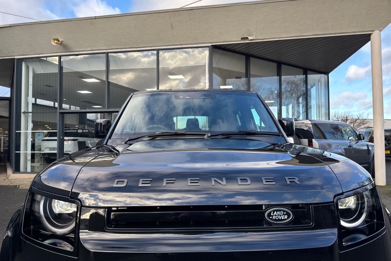 2025 (75) LAND ROVER DEFENDER 3.0 D350 X-Dynamic HSE 130 5dr Auto 4894579