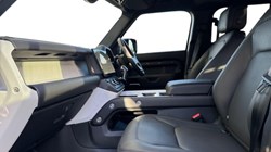 2025 (75) LAND ROVER DEFENDER 3.0 D350 X-Dynamic HSE 130 5dr Auto 4894536