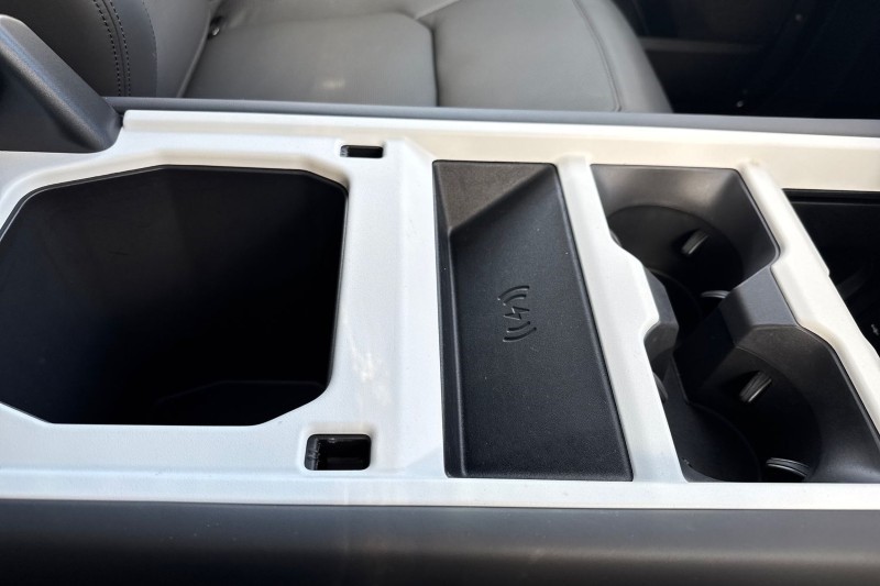 2025 (75) LAND ROVER DEFENDER 3.0 D350 X-Dynamic HSE 130 5dr Auto 4894571