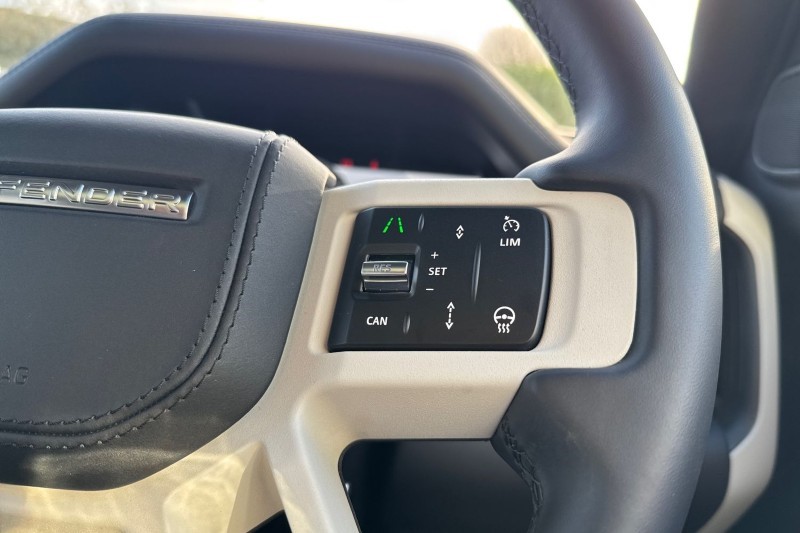 2025 (75) LAND ROVER DEFENDER 3.0 D350 X-Dynamic HSE 130 5dr Auto 4894562