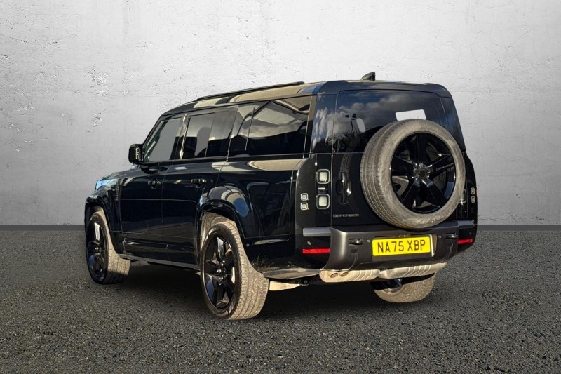 2025 (75) LAND ROVER DEFENDER 3.0 D350 X-Dynamic HSE 130 5dr Auto