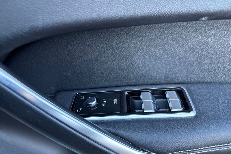 2022 (22) JAGUAR F-PACE 2.0 D200 R-Dynamic S 5dr Auto AWD 4917297