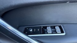 2022 (22) JAGUAR F-PACE 2.0 D200 R-Dynamic S 5dr Auto AWD 4917297