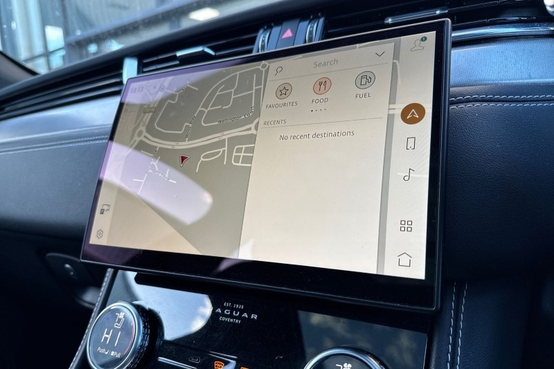 2022 (22) JAGUAR F-PACE 2.0 D200 R-Dynamic S 5dr Auto AWD 4917276