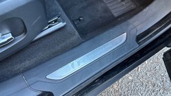 2022 (22) JAGUAR F-PACE 2.0 D200 R-Dynamic S 5dr Auto AWD 4917330