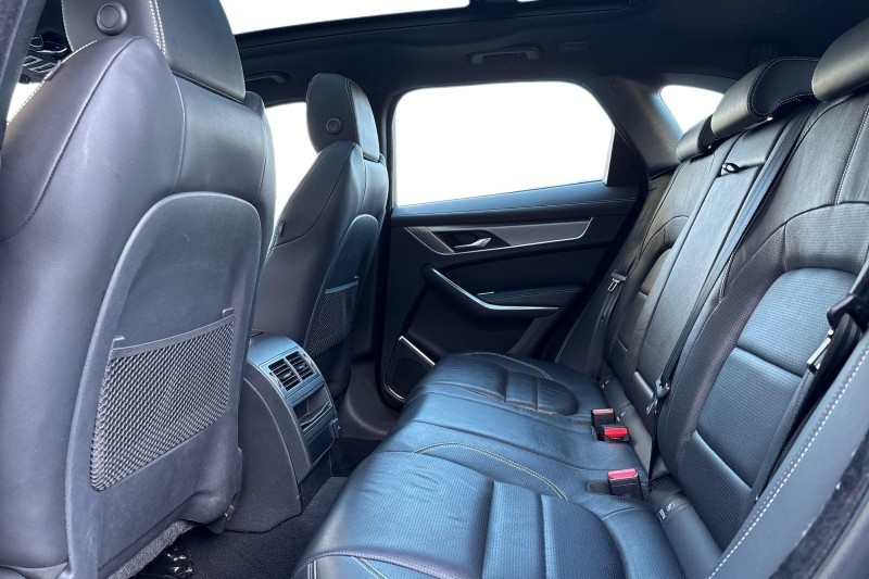 2022 (22) JAGUAR F-PACE 2.0 D200 R-Dynamic S 5dr Auto AWD 4917265