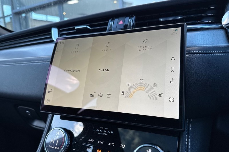 2022 (22) JAGUAR F-PACE 2.0 D200 R-Dynamic S 5dr Auto AWD 4917310