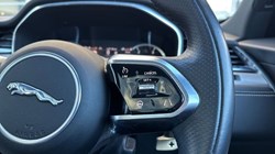 2022 (22) JAGUAR F-PACE 2.0 D200 R-Dynamic S 5dr Auto AWD 4917308