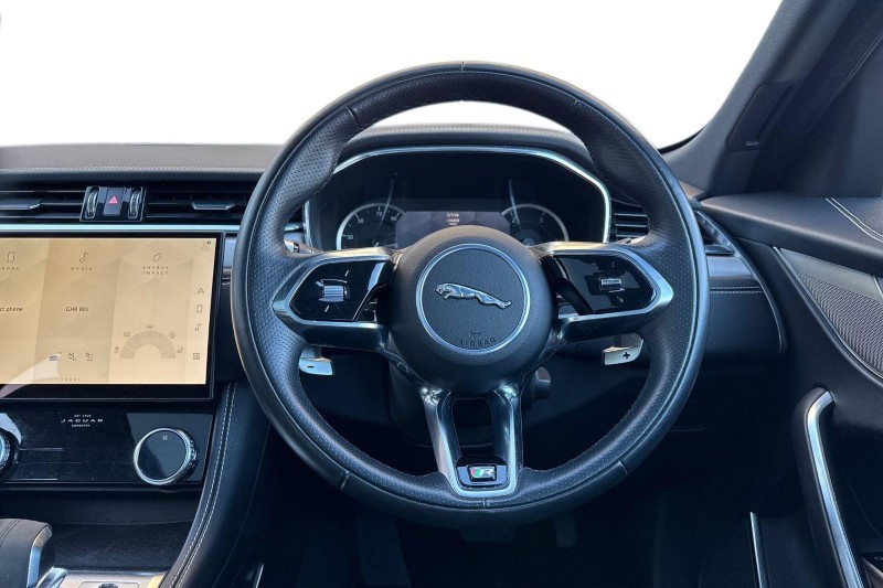 2022 (22) JAGUAR F-PACE 2.0 D200 R-Dynamic S 5dr Auto AWD 4917281