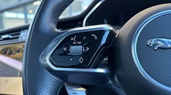 2022 (22) JAGUAR F-PACE 2.0 D200 R-Dynamic S 5dr Auto AWD 4917306