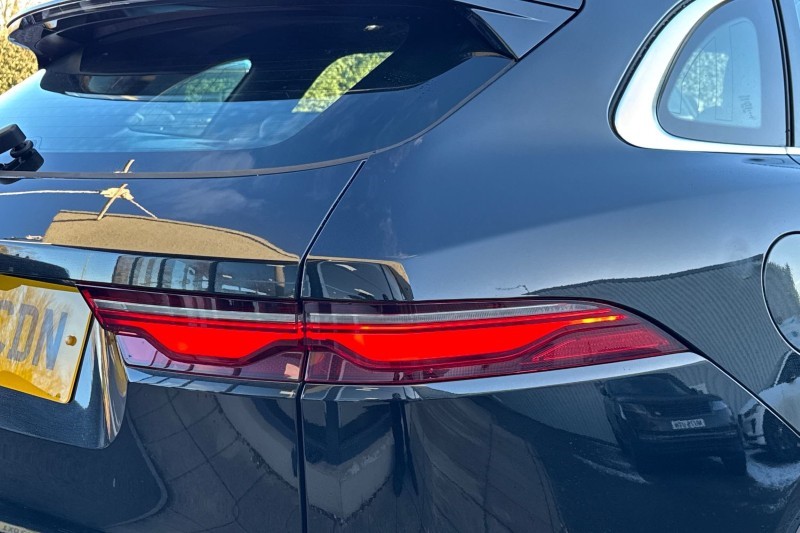 2022 (22) JAGUAR F-PACE 2.0 D200 R-Dynamic S 5dr Auto AWD 4917342