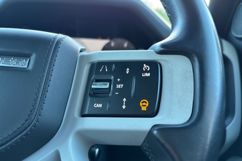 2022 (22) LAND ROVER DEFENDER 3.0 D250 X-Dynamic HSE 90 5dr Auto 4894264