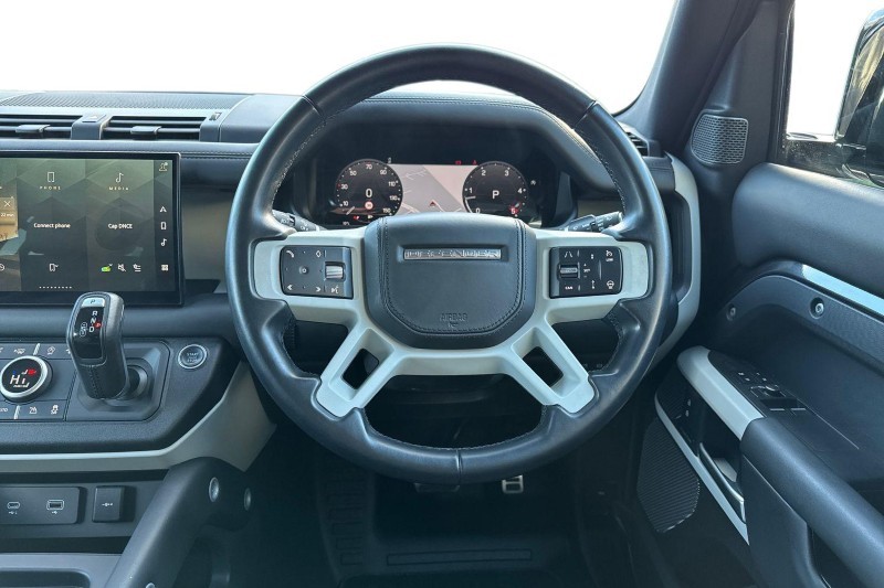 2022 (22) LAND ROVER DEFENDER 3.0 D250 X-Dynamic HSE 90 5dr Auto 4894252