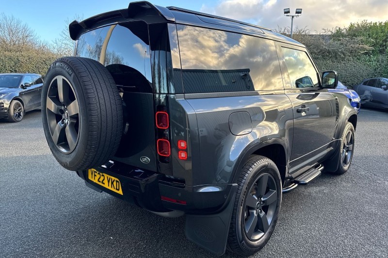 2022 (22) LAND ROVER DEFENDER 3.0 D250 X-Dynamic HSE 90 5dr Auto 4894288