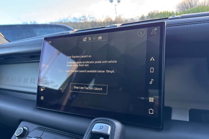 2022 (22) LAND ROVER DEFENDER 3.0 D250 X-Dynamic HSE 90 5dr Auto 4894276