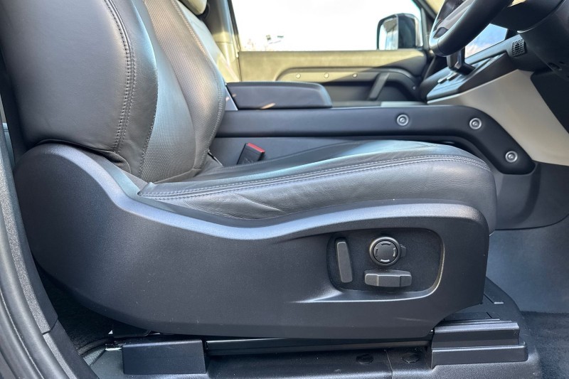 2022 (22) LAND ROVER DEFENDER 3.0 D250 X-Dynamic HSE 90 5dr Auto 4894261