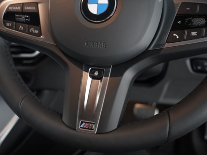  BMW 3 SERIES 320i M Sport 4dr Step Auto