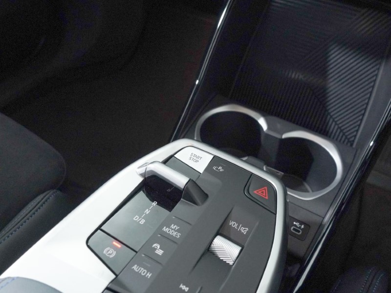  BMW iX2 230kW xDrive30 M Sport 65kWh 5dr Auto 3228760