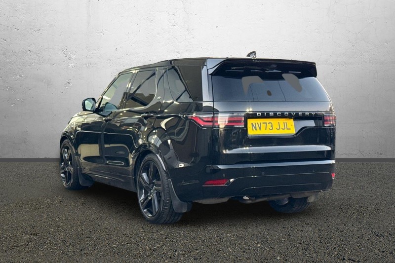 2024 (73) LAND ROVER DISCOVERY 3.0 D300 Dynamic SE 5dr Auto