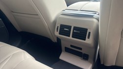 2022 (72) LAND ROVER RANGE ROVER VELAR 2.0 D200 R-Dynamic SE 5dr Auto 4923176