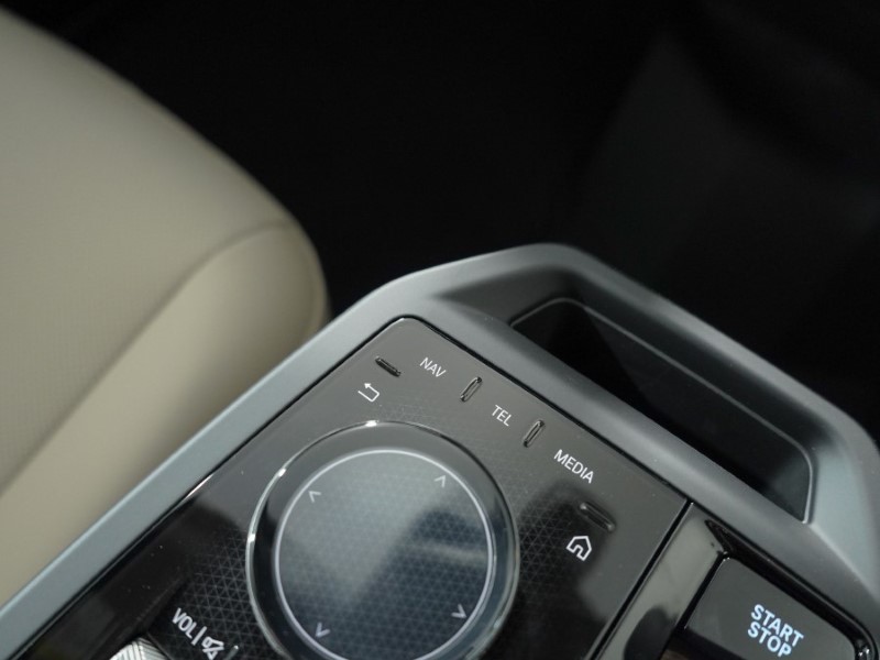  BMW iX 240kW xDrive40 M Sport 76.6kWh 5dr Auto 3491506