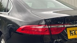 2020 (20) JAGUAR XF 2.0d Prestige 4dr Auto 4936370