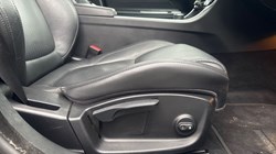 2020 (20) JAGUAR XF 2.0d Prestige 4dr Auto 4936375