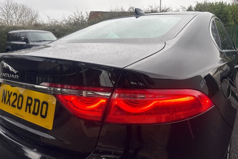 2020 (20) JAGUAR XF 2.0d Prestige 4dr Auto 4936399