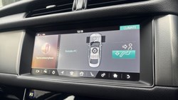 2020 (20) JAGUAR XF 2.0d Prestige 4dr Auto 4936385