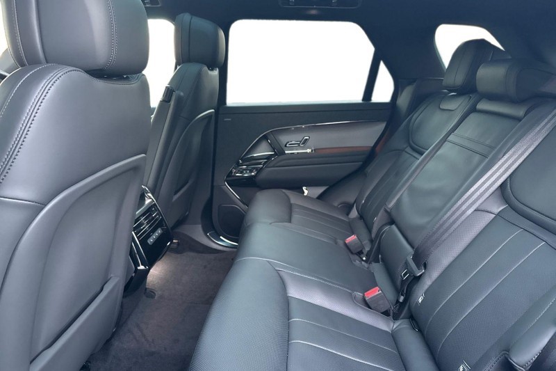 2025 (75) LAND ROVER RANGE ROVER SPORT 3.0 D300 Dynamic SE 5dr Auto 4914285