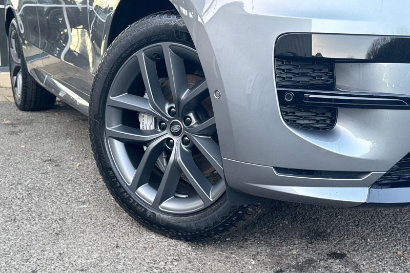 2025 (75) LAND ROVER RANGE ROVER SPORT 3.0 D300 Dynamic SE 5dr Auto 4914325