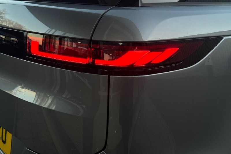 2025 (75) LAND ROVER RANGE ROVER SPORT 3.0 D300 Dynamic SE 5dr Auto 4914328