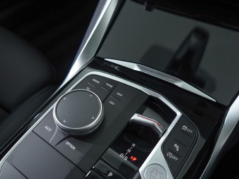  BMW 2 SERIES 220i M Sport 2dr Step Auto 3435797