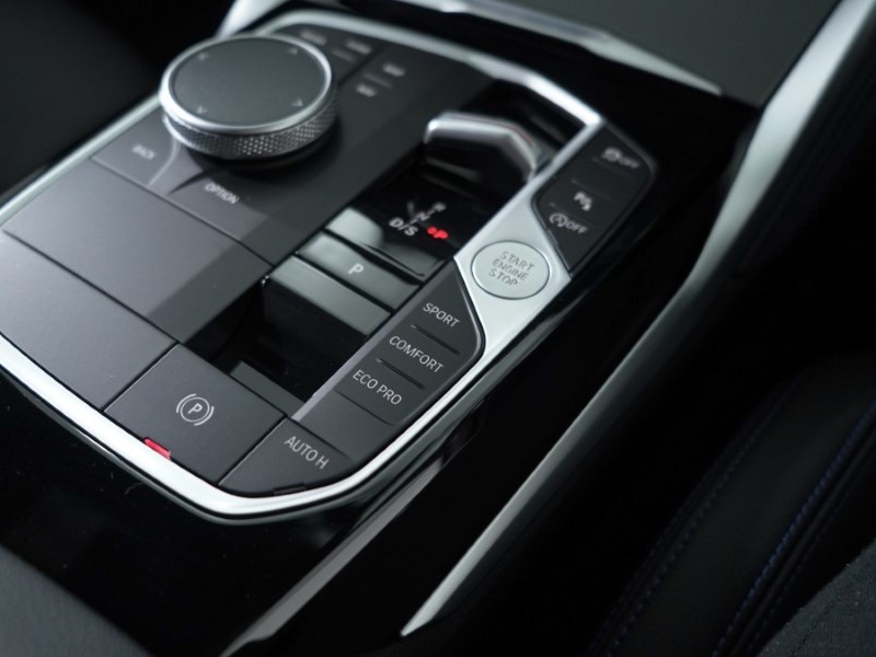  BMW 2 SERIES 220i M Sport 2dr Step Auto 3435799