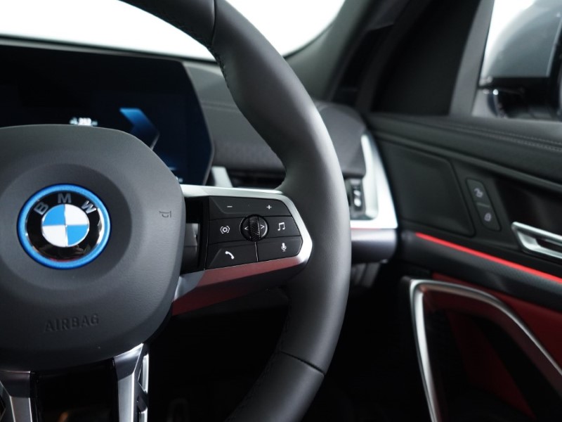  BMW iX2 150kW eDrive20 M Sport 65kWh 5dr Auto [Tech/Pro] 3541653