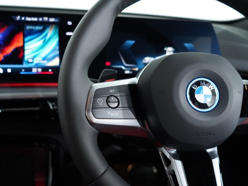  BMW iX2 150kW eDrive20 M Sport 65kWh 5dr Auto [Tech/Pro] 3541652