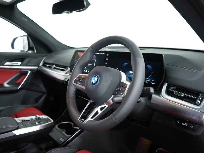  BMW iX2 150kW eDrive20 M Sport 65kWh 5dr Auto [Tech/Pro] 3541644