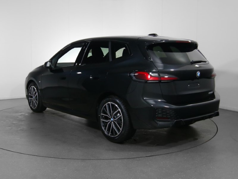  BMW 2 SERIES 220i MHT M Sport 5dr DCT [Tech Plus Pack] 3499386